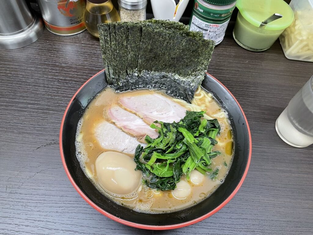 名店に近い味と噂の!「横濱家系ラーメン 勝鬨家」 - 横浜市中区長者町エリア情報 | マンションPro リアルスクエア株式会社