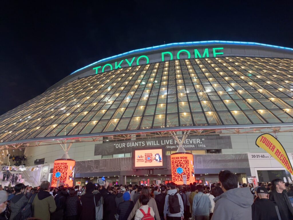 Adoの凱旋ドームツアー『よだか』東京公演1日目