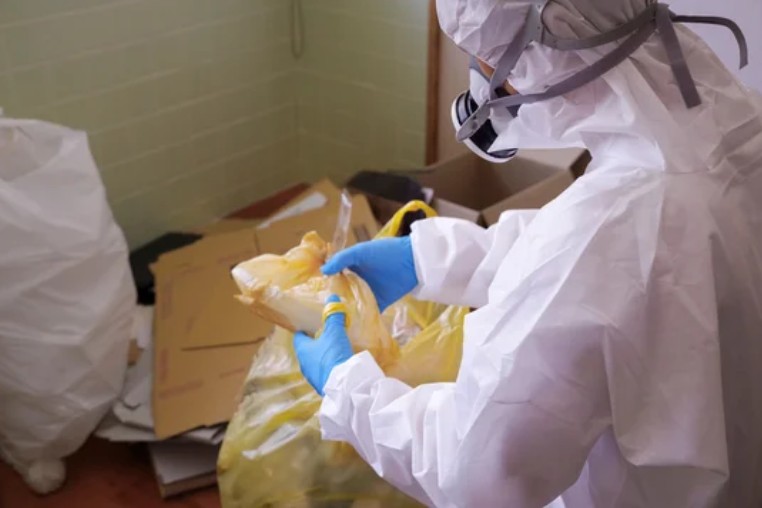 特殊清掃が必要か