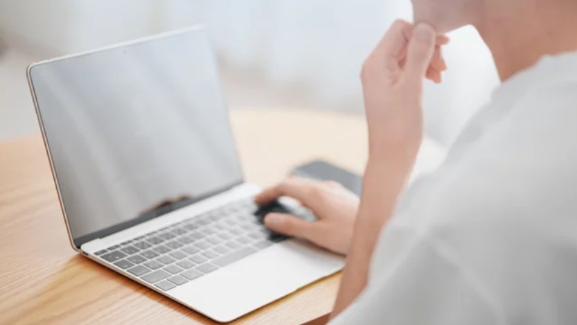 インターネットの情報だけで住宅ローンや任意売却を判断することに不安を感じている様子